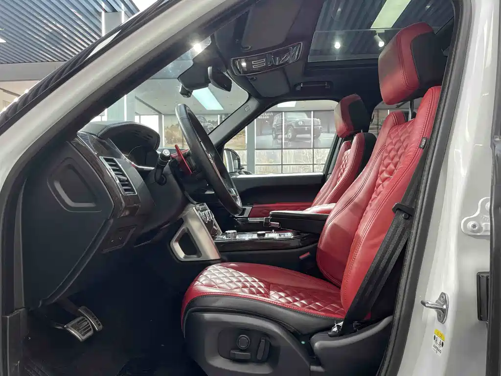 LAND ROVER RANGE ROVER