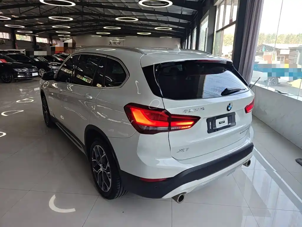 BMW X1 — миниатюра 5
