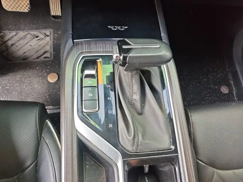 Wuling Jiachen — миниатюра 14