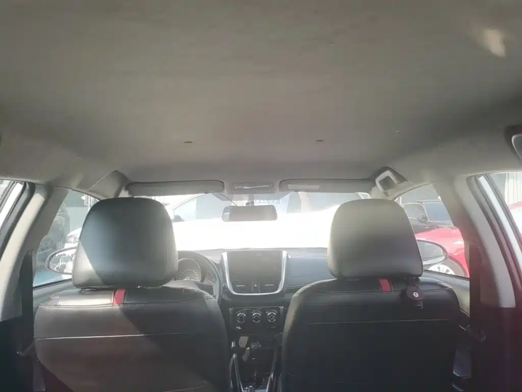 Toyota Yaris L — миниатюра 18