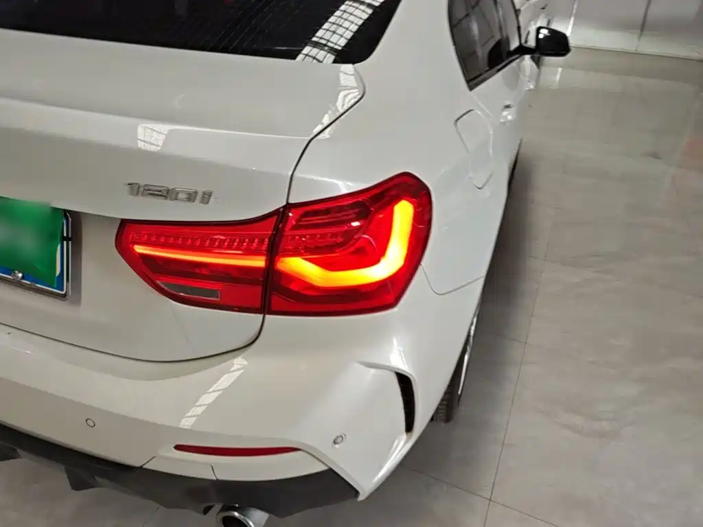 BMW 1 Series — миниатюра 8