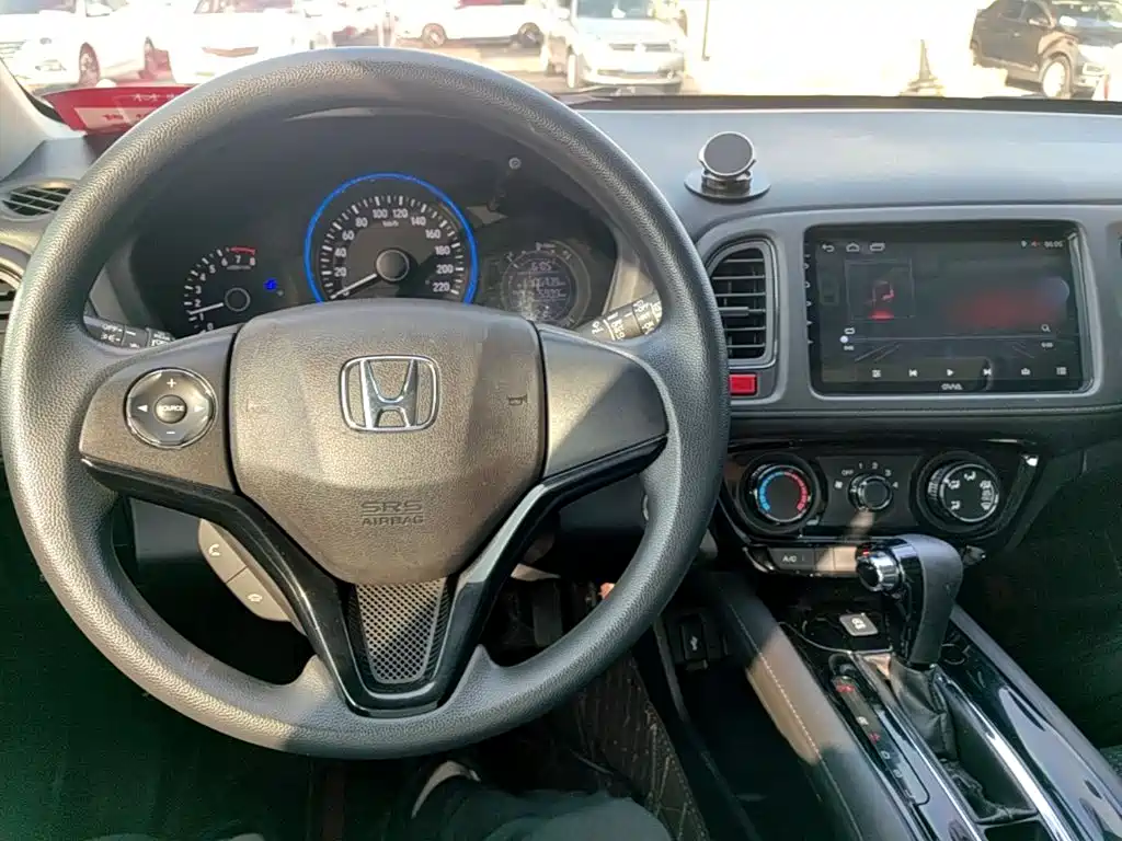 Honda Vezel — миниатюра 10