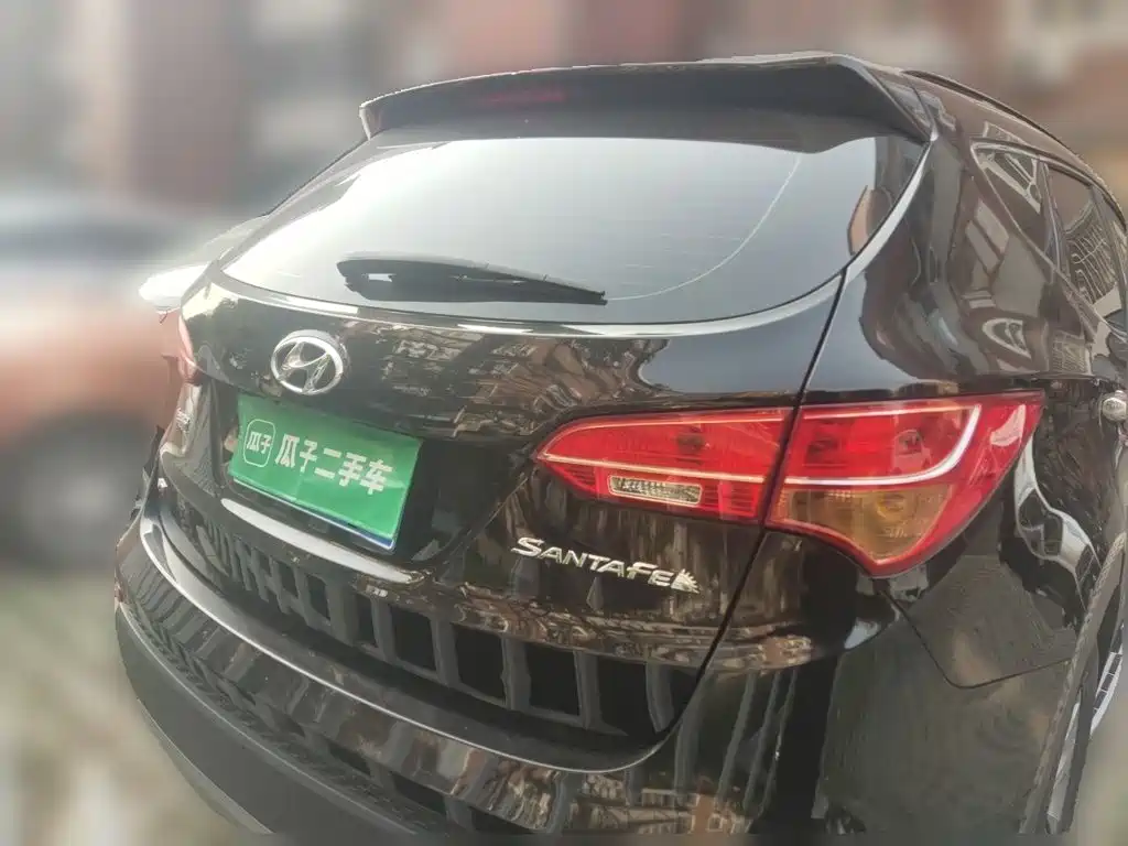 Hyundai Santa Fe — миниатюра 5