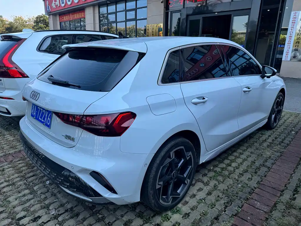 Audi A3 — миниатюра 12