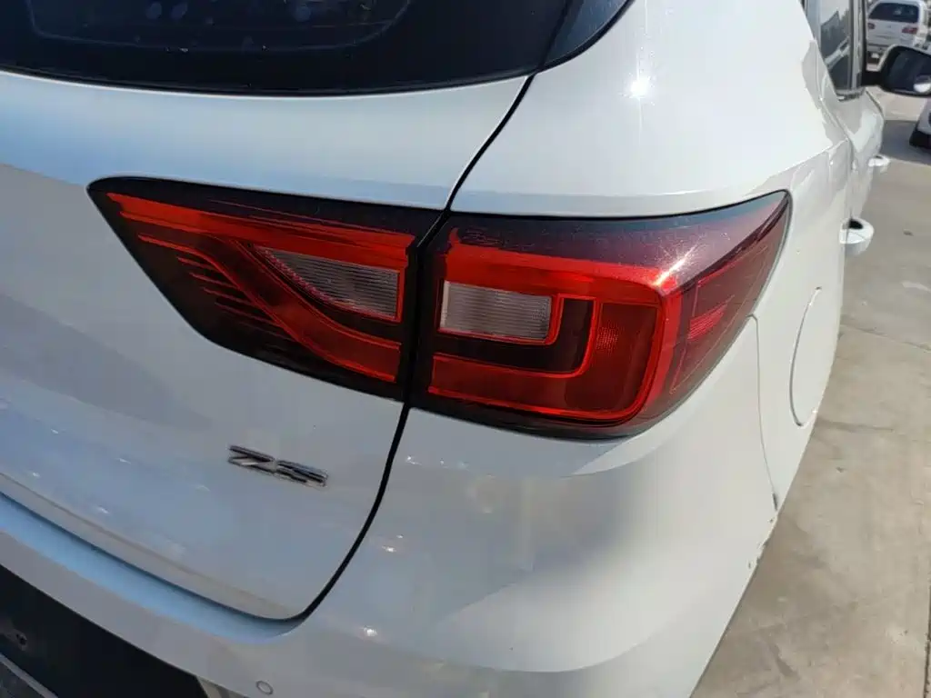 MG ZS — миниатюра 8