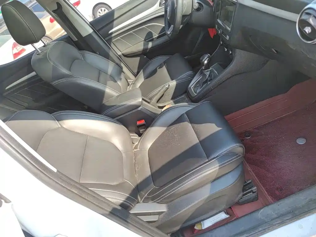 MG ZS — миниатюра 24