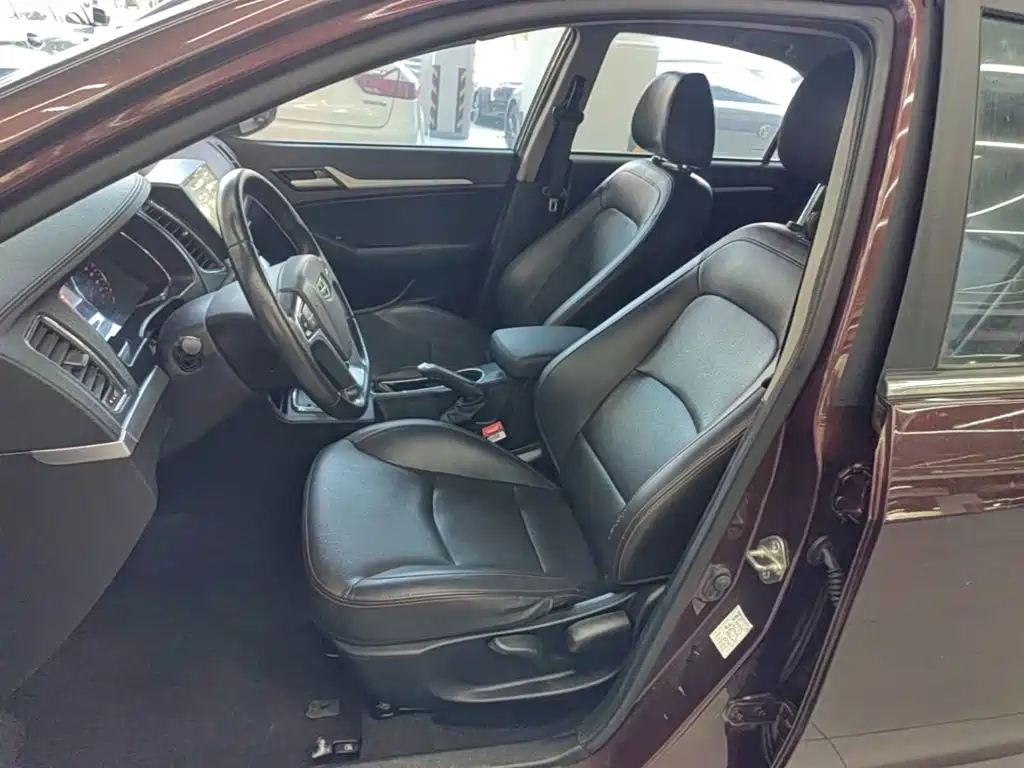 Geely Vision — миниатюра 15