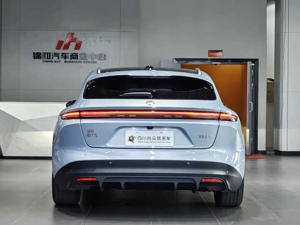 NIO ET5T — миниатюра 5