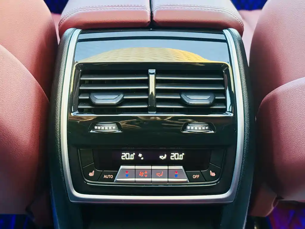 BMW X5 — миниатюра 6