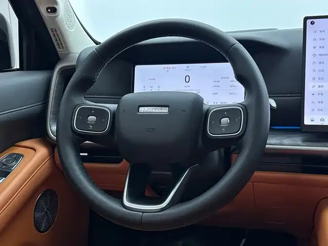 Haval H10 — миниатюра 11