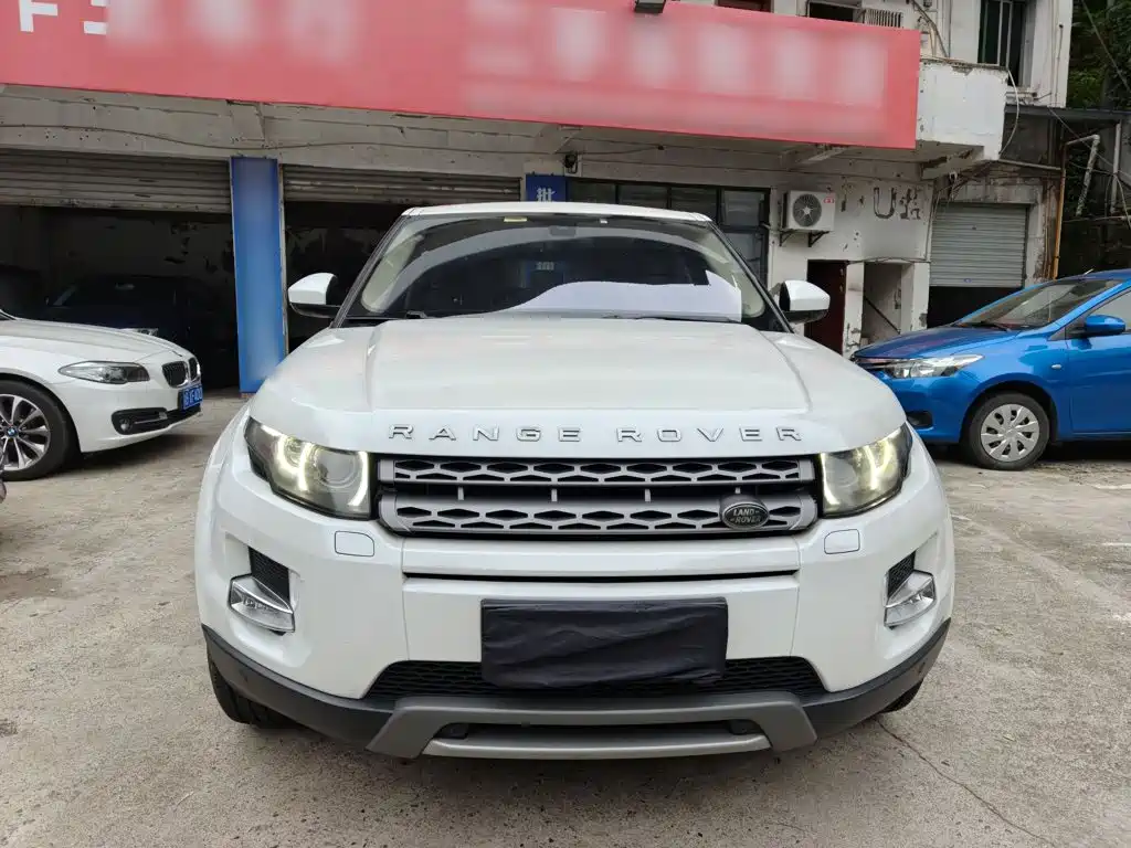 Land Rover Evoque — миниатюра 3