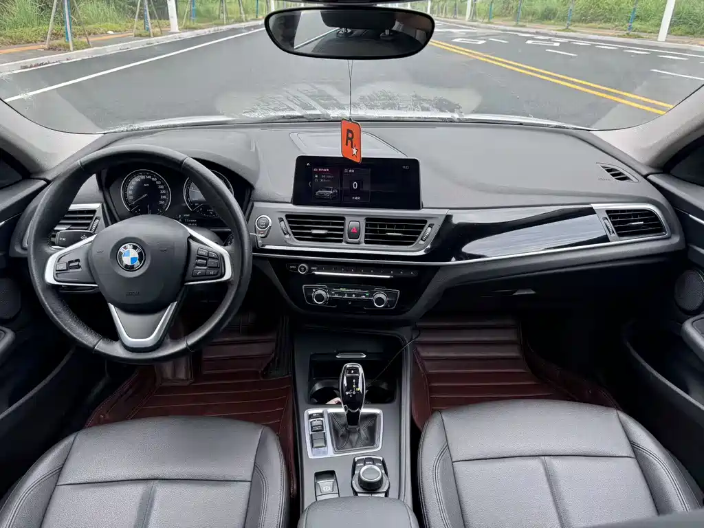 BMW 1 Series — миниатюра 8