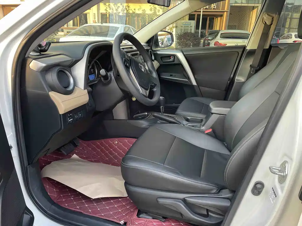 TOYOTA RAV4 RONGFANG