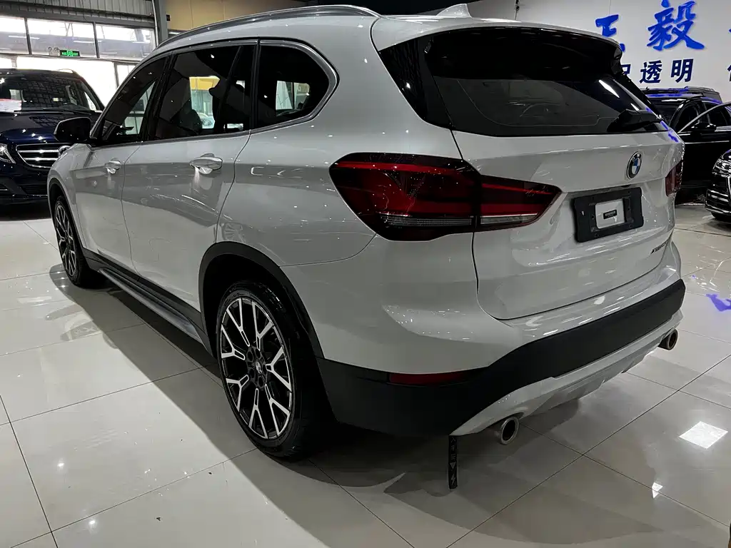 BMW X1 — миниатюра 8