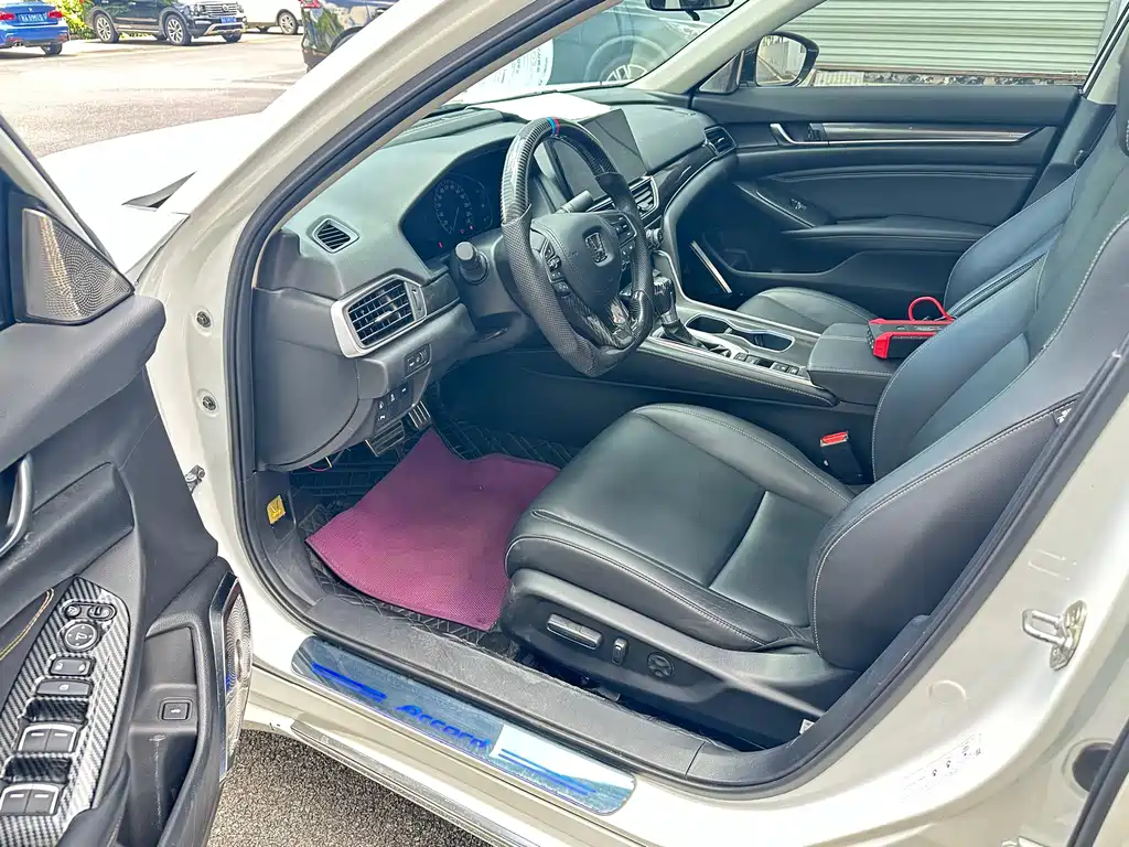 Honda Accord — миниатюра 4