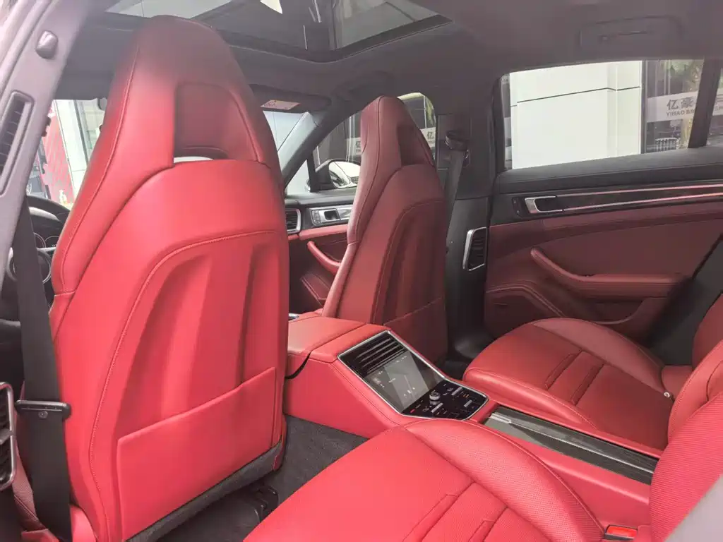Porsche Panamera — миниатюра 7