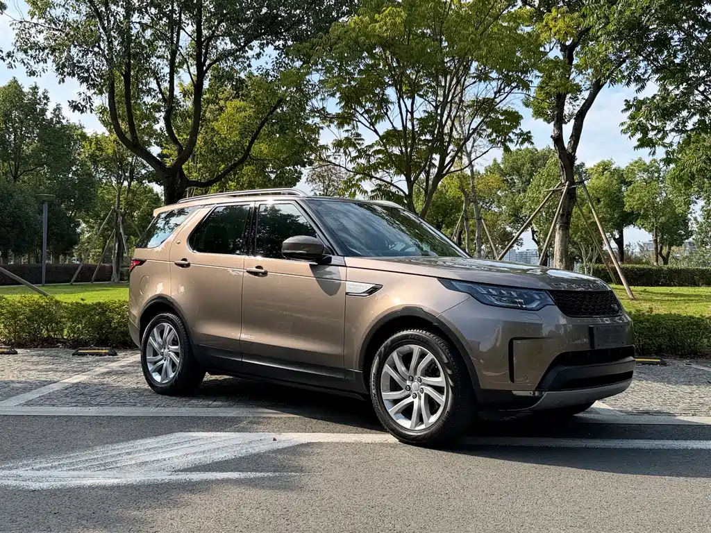Land Rover Discovery — миниатюра 4