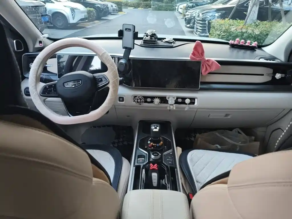 Geely Icon — миниатюра 13