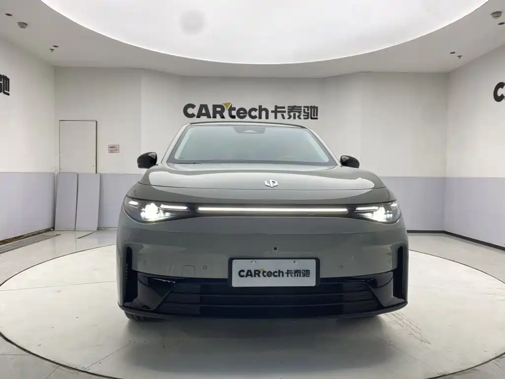 Leapmotor Leapmotor C10 — миниатюра 3