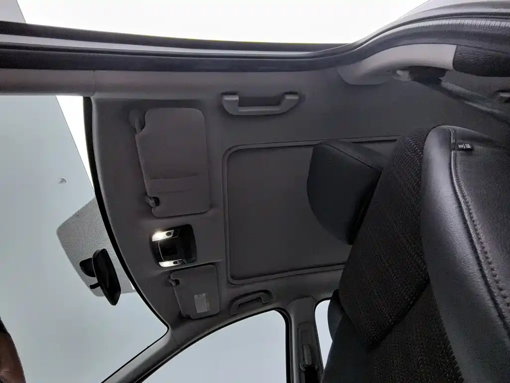 Honda Vezel — миниатюра 14