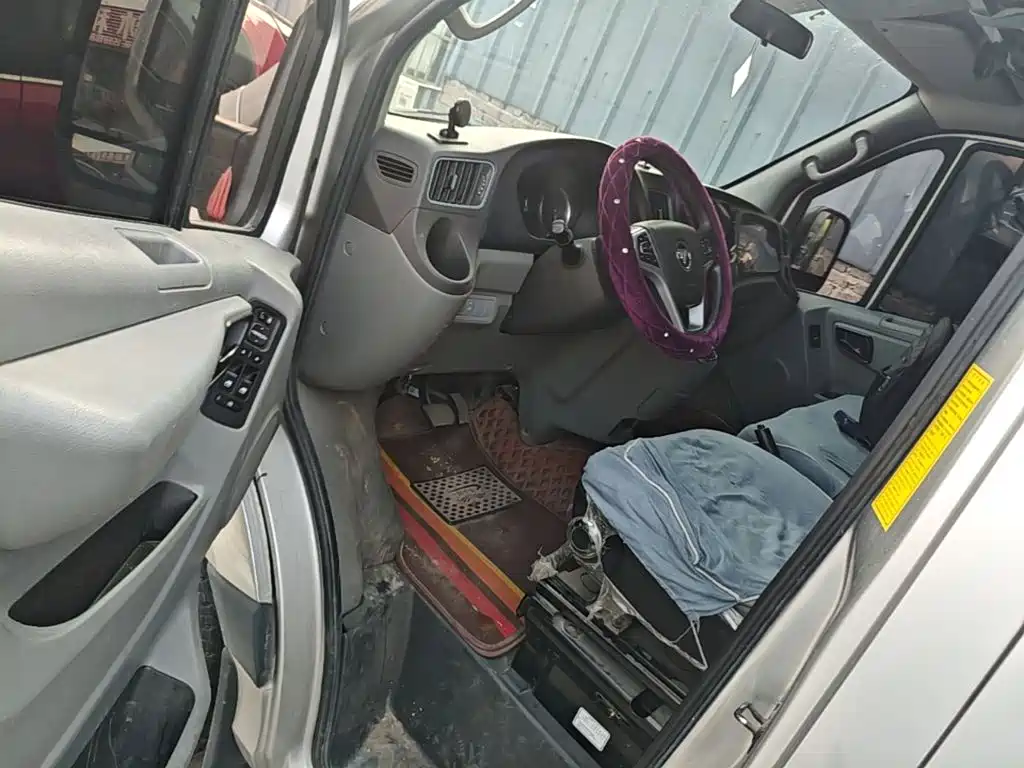Foton Tuyano — миниатюра 16