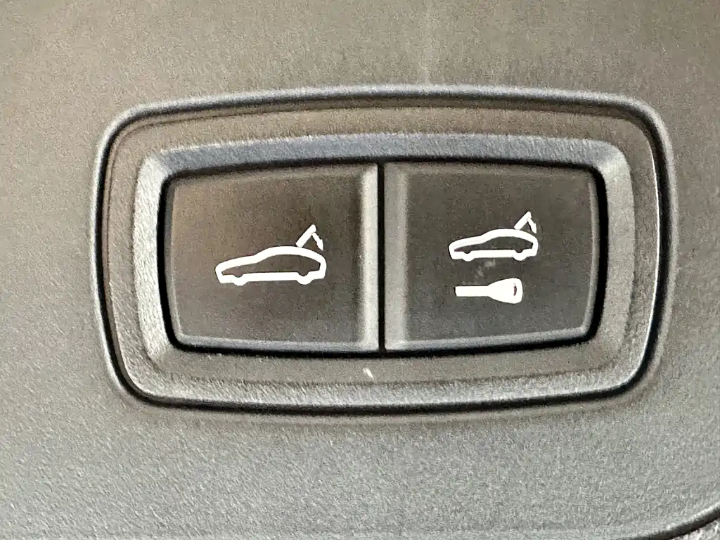 Porsche Panamera — миниатюра 22