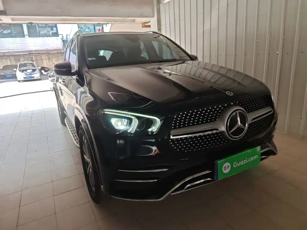 Mercedes-Benz GLE (Import) — миниатюра 4