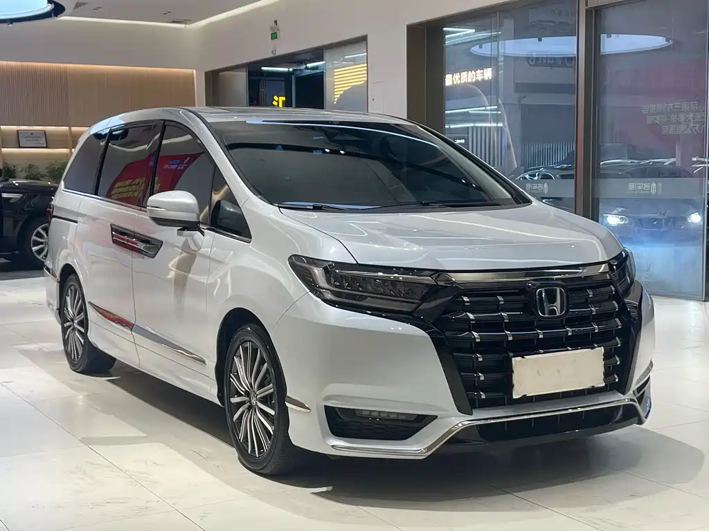 Honda Elysion 2024 2.0L e:HEV Luxury