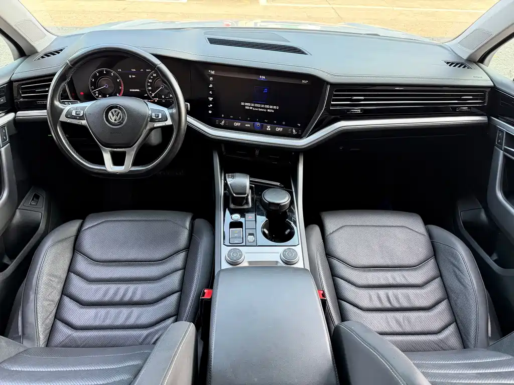 Volkswagen Touareg — миниатюра 7