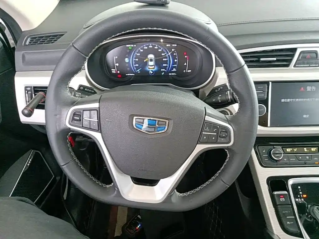 Geely Boyue — миниатюра 11