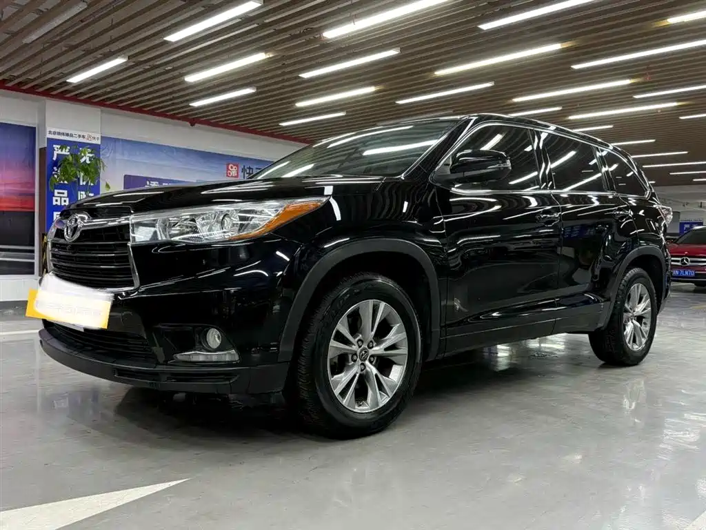 Toyota Highlander 2016