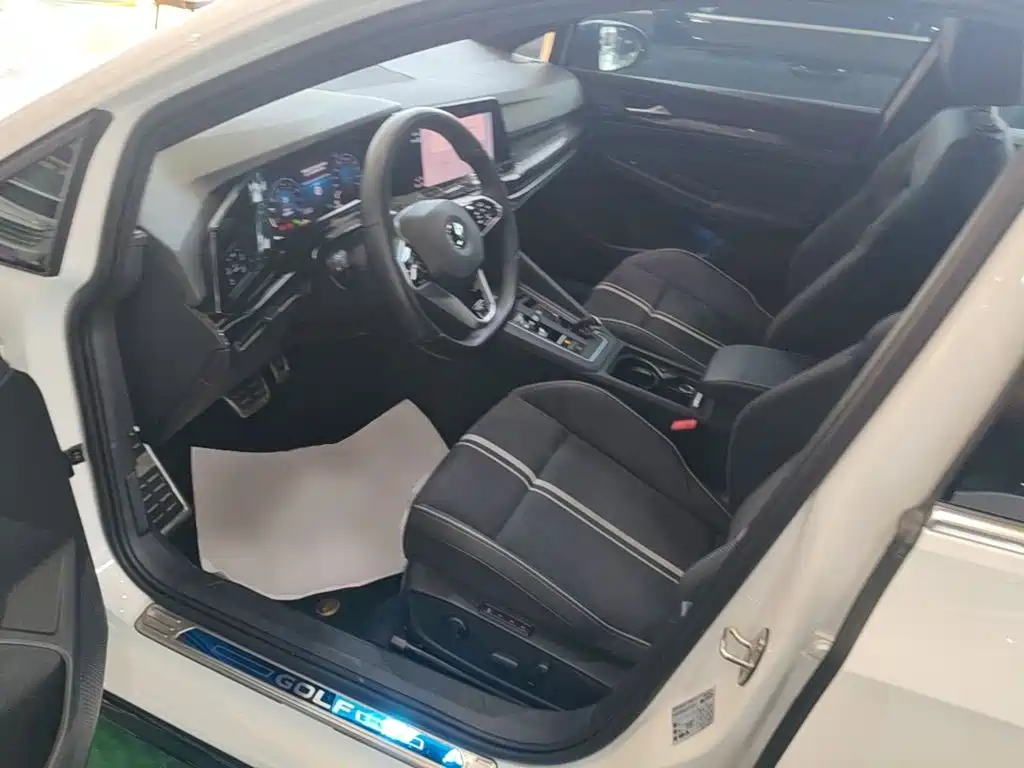 Volkswagen Golf — миниатюра 16