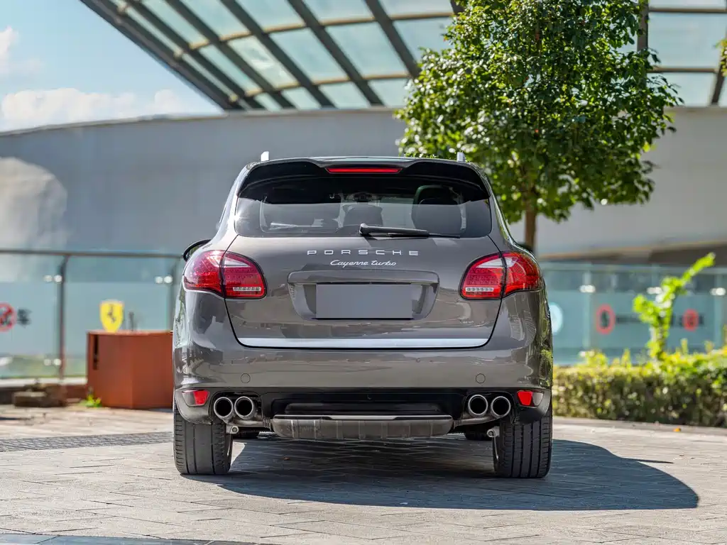 Porsche Cayenne 2011 Cayenne Turbo 4.8T