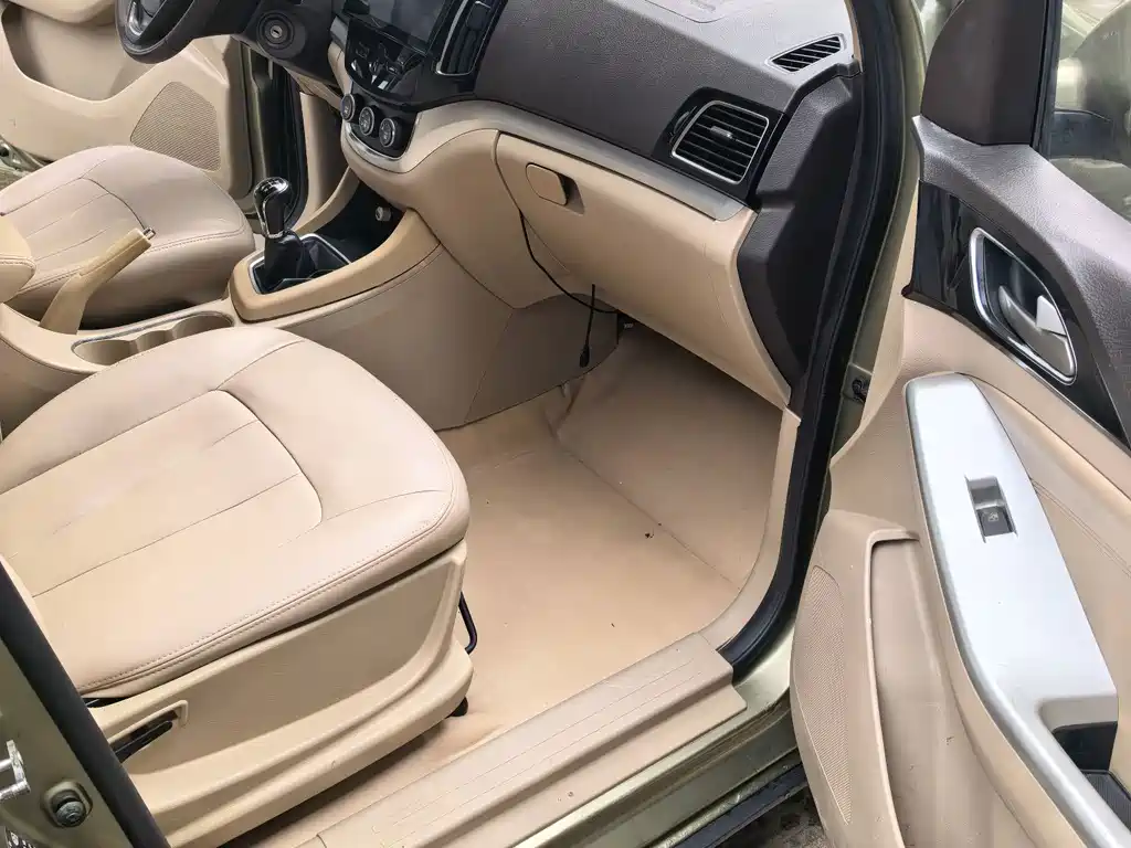 Baojun 730 — миниатюра 8