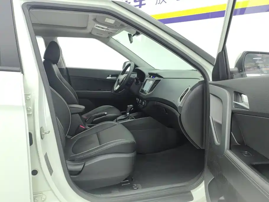 Hyundai ix25 — миниатюра 8