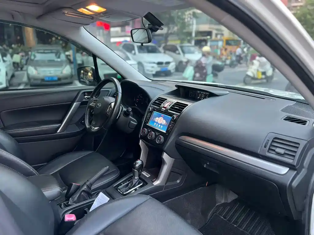 Subaru Forester — миниатюра 3