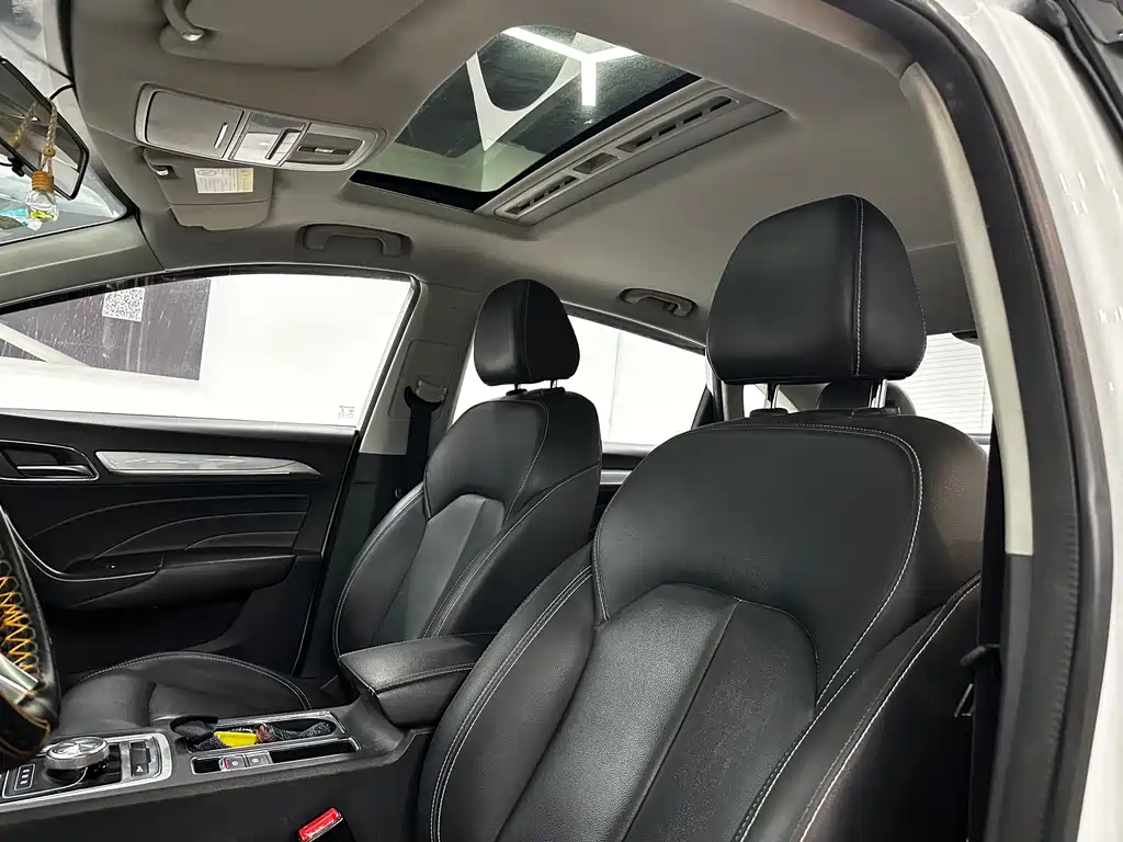 Roewe i6 2019 PLUS 50T 4G Luxury