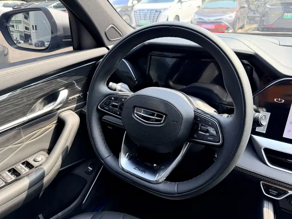 Geely Xingyue L — миниатюра 13