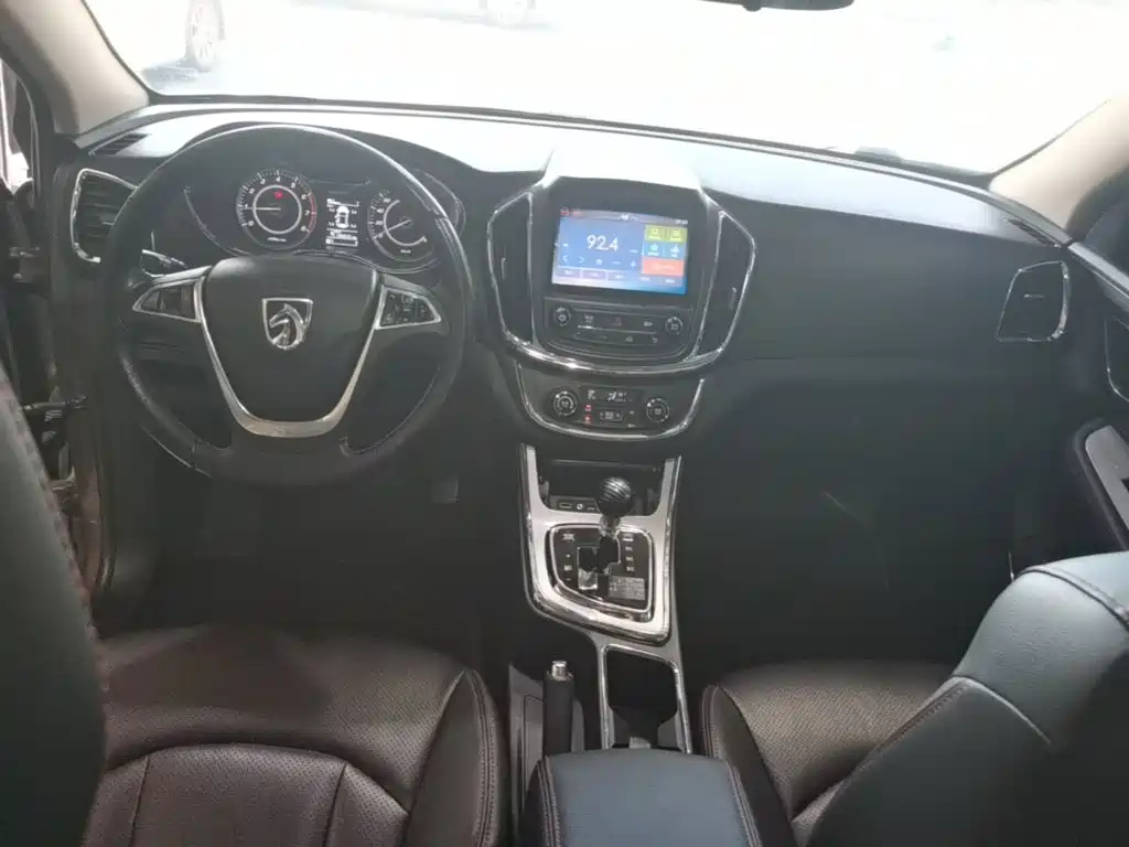 Baojun 560 — миниатюра 10