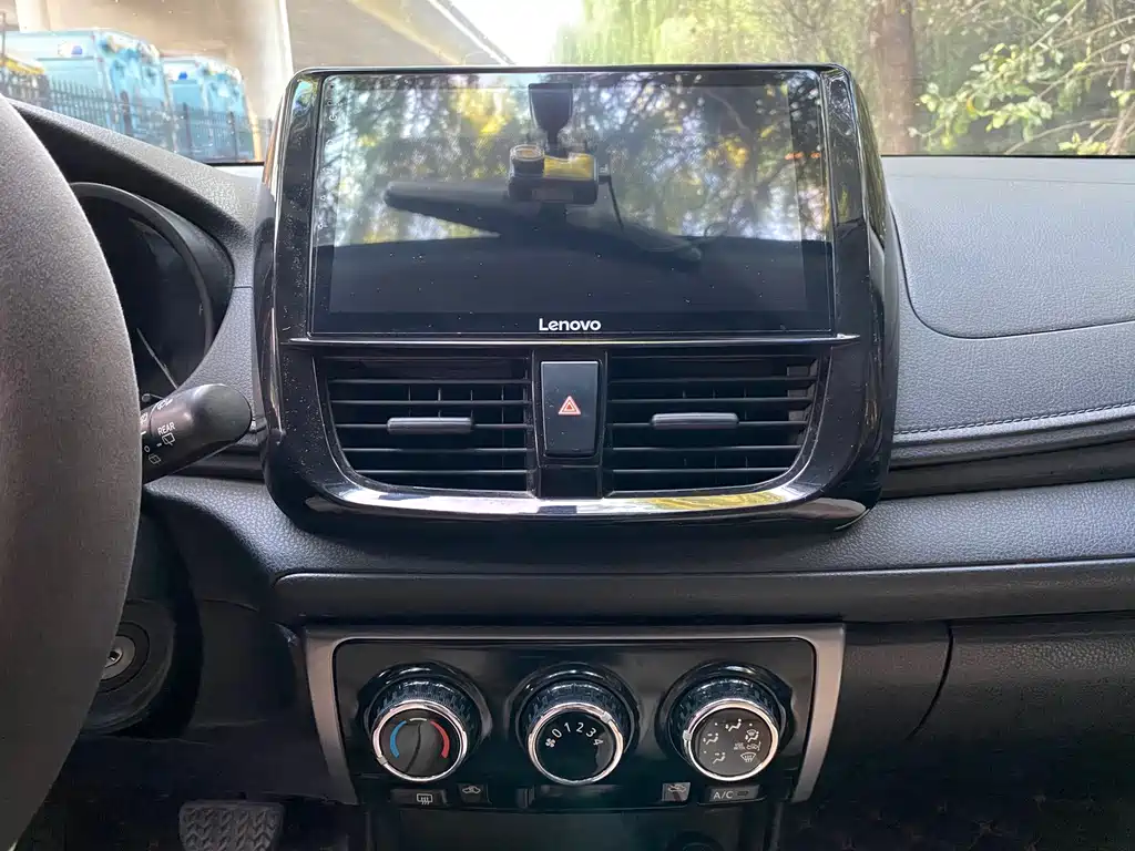 Toyota Vios FS — миниатюра 13