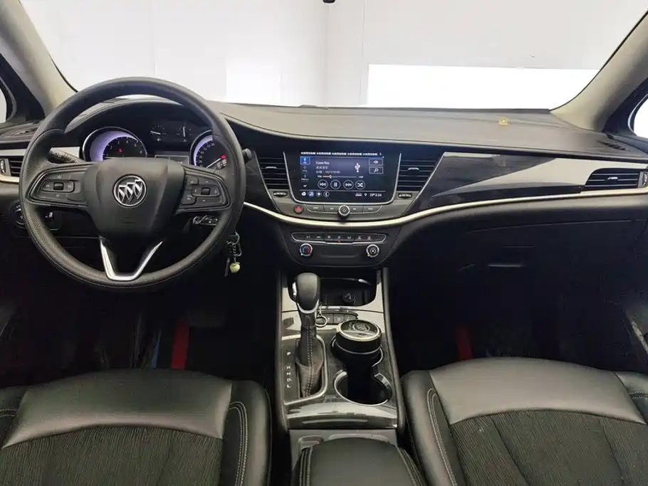 Buick Verano — миниатюра 12