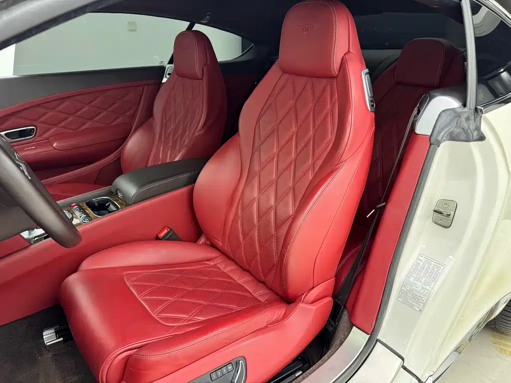 Bentley Continental — миниатюра 10