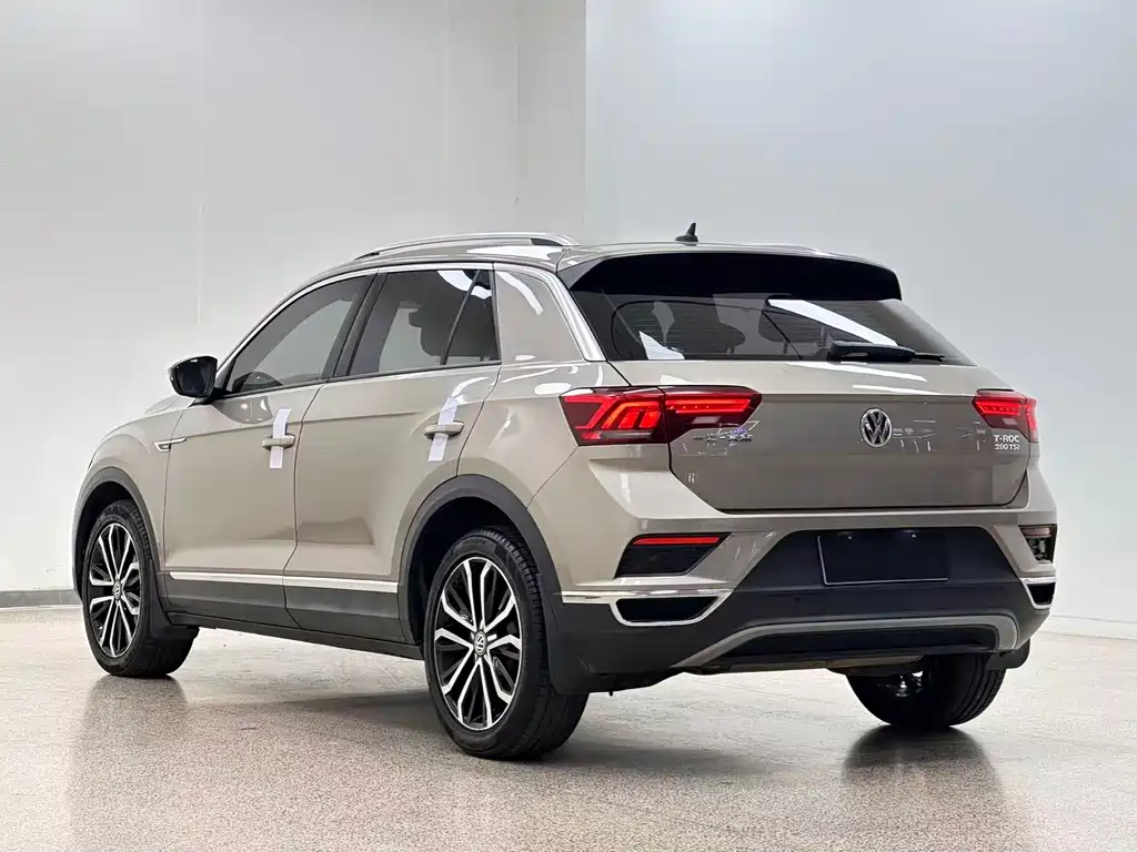 Volkswagen T-Roc — миниатюра 6
