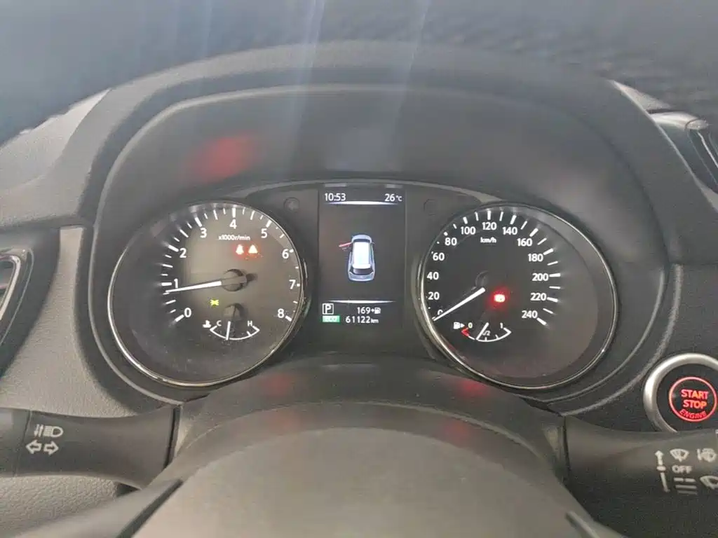 Nissan X-Trail — миниатюра 12