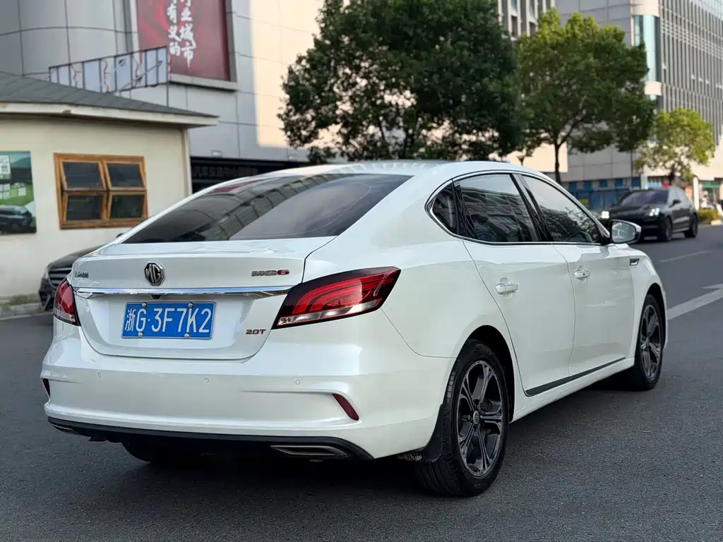 MG MG6 — миниатюра 9