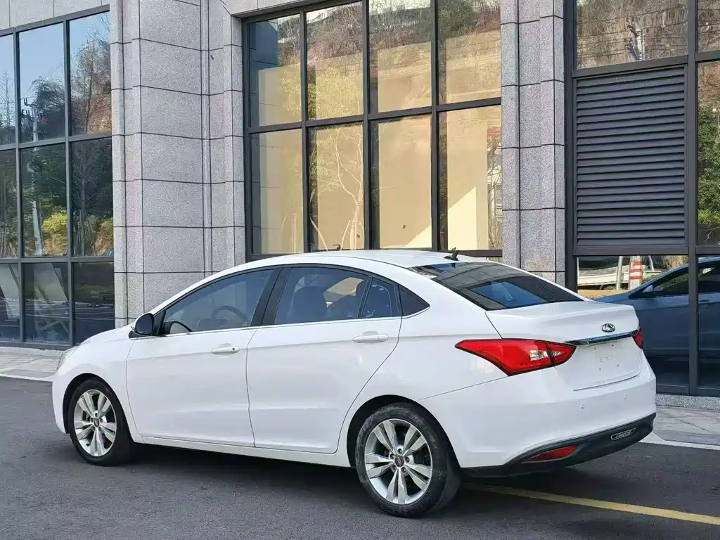Chery Arrizo 5 — миниатюра 3