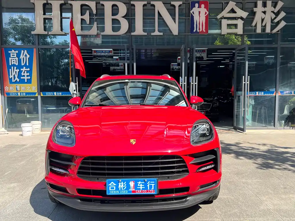 Porsche Macan — миниатюра 2