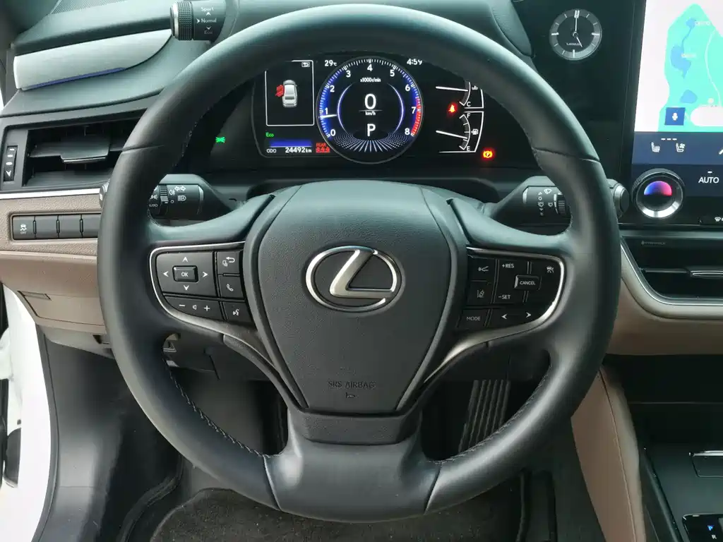 Lexus ES — миниатюра 16