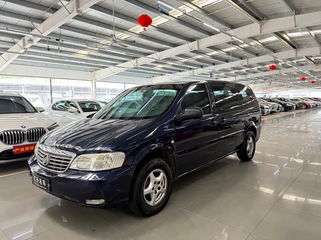 Buick GL8 2010