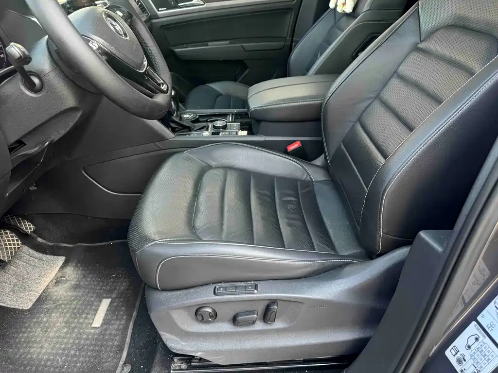 Volkswagen Teramont — миниатюра 6